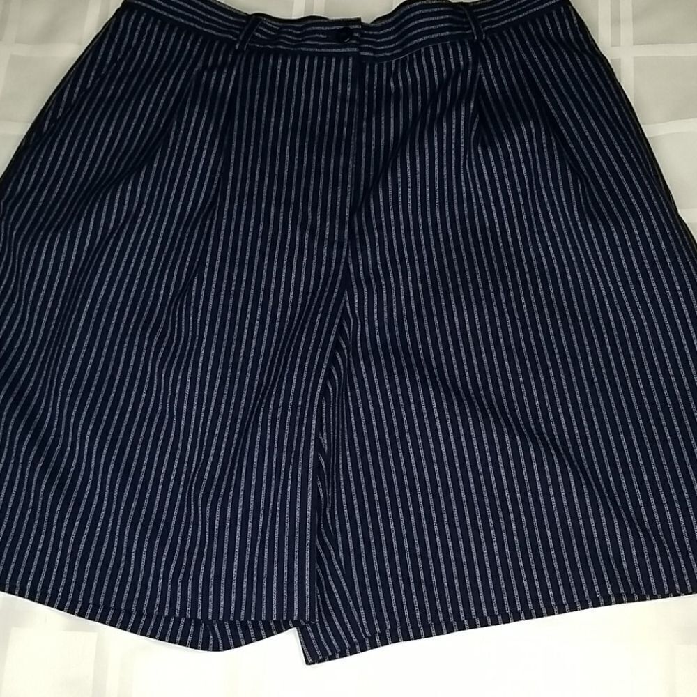 EP Pro‎ Blue & White Stripe Shorts